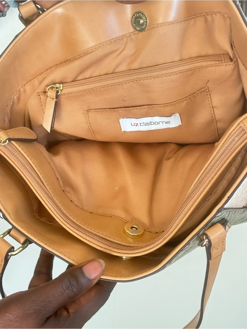 Liz Claiborne super cute
